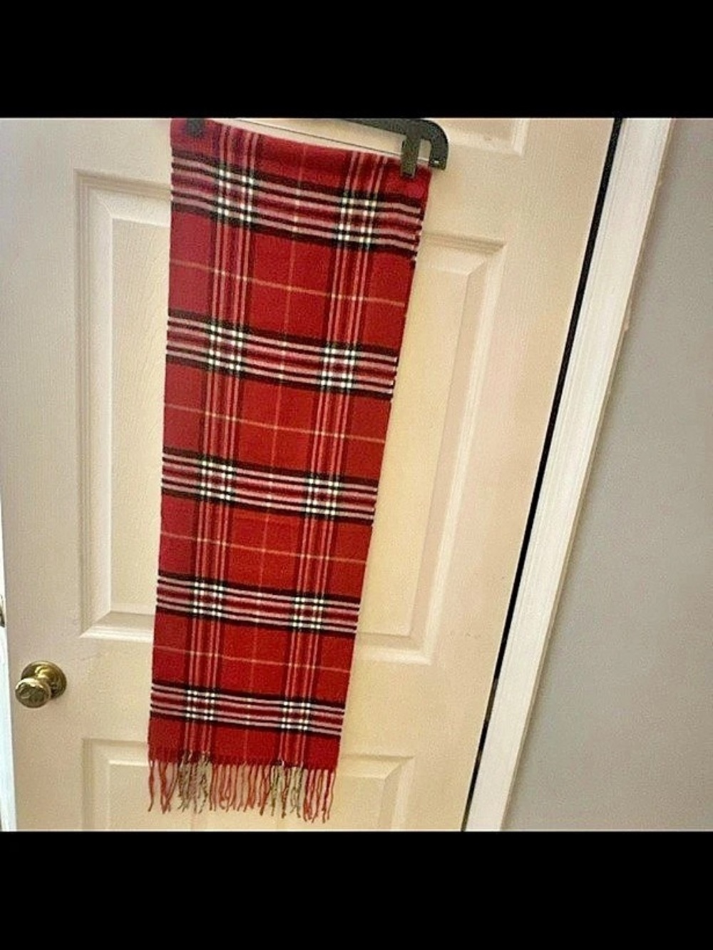 100% Cashmere Plaid Scarf in Red & Black
